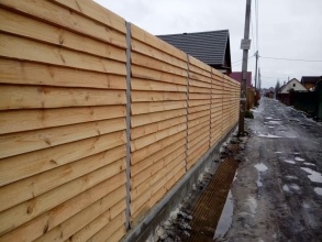 Деревянный забор елочка 150 метров фото в Тучково