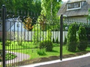 Кованые заборы на ленточном фундаменте 80 метров фото в Тучково